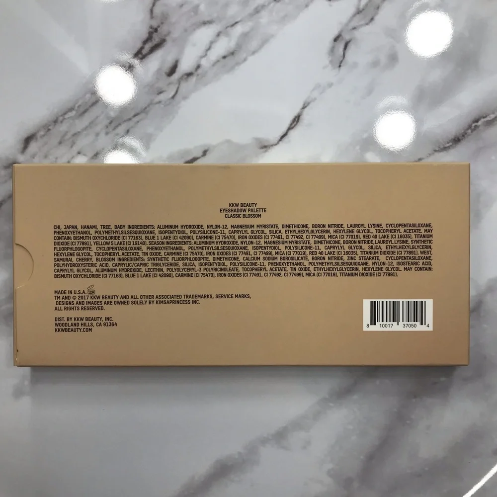 KKW Beauty Eyeshadow Palette Classic Blossom